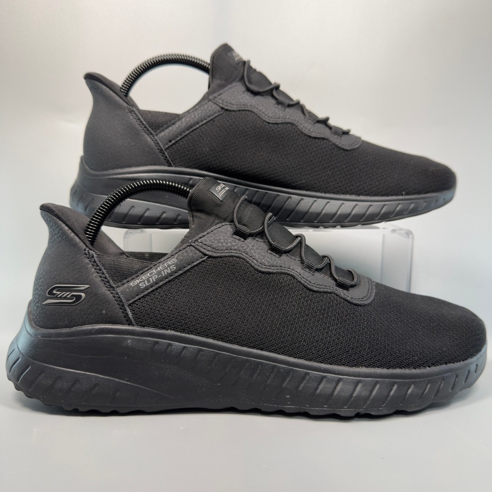 Skechers Bobs Slip Ins Womens 11 Walking Shoes Triple Black Memory Foam Lace Low